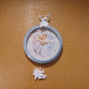 ADORABLE MIRACLE MOMENTS ANGEL SWINGING CLOCK